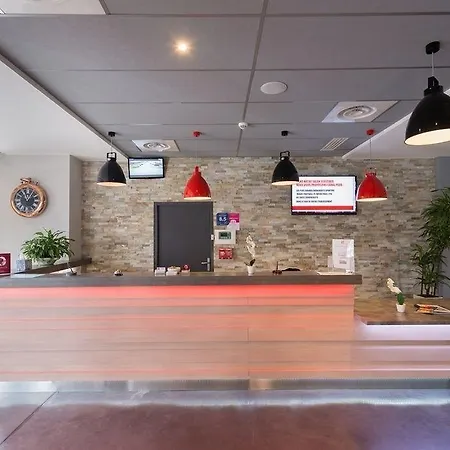 Hotel Des Lumieres Lyon Arena Stadium Meyzieu