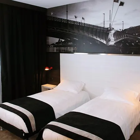 Des Lumieres Lyon Arena Stadium Hotel 3*