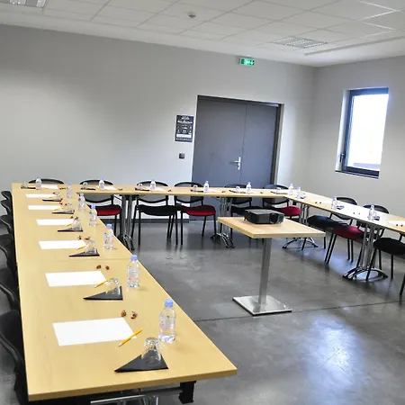 Hotel Des Lumieres Lyon Arena Stadium Meyzieu