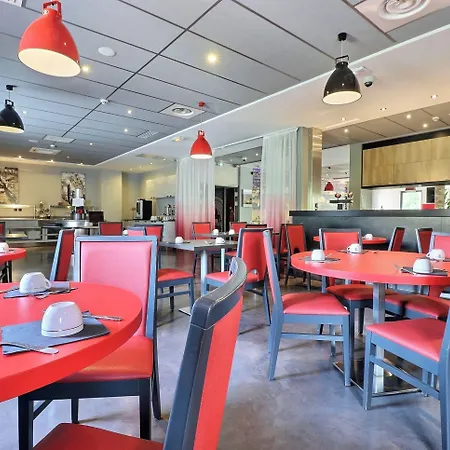 Des Lumieres Lyon Arena Stadium Hotel 3*