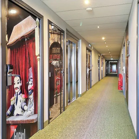Hotel Des Lumieres Lyon Arena Stadium