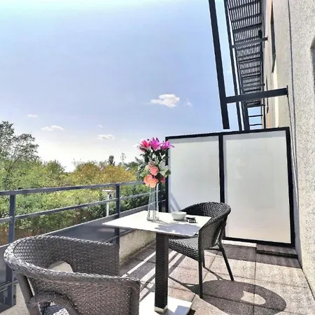 Des Lumieres Lyon Arena Stadium Hotel Meyzieu