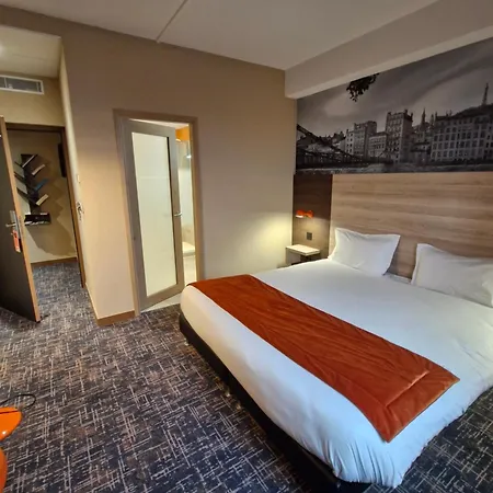 Des Lumieres Lyon Arena Stadium 3*